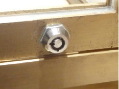 キャビネットの鍵を紛失